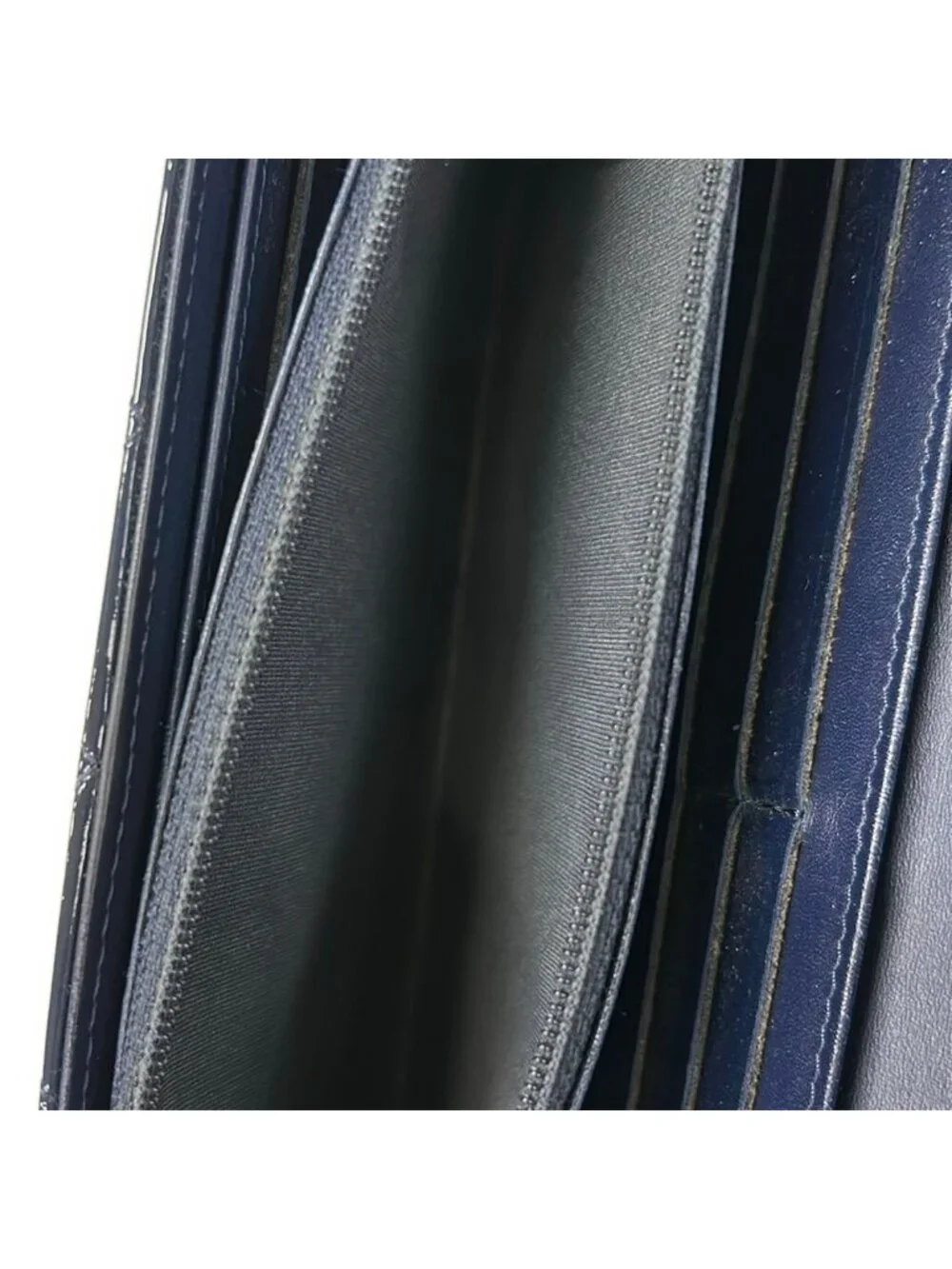 Chanel Wallet Quilted Dark Navy Leather - Picture 5 of 9